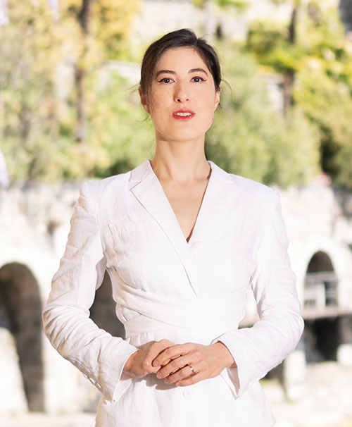 Franziska Hoang-Oanh Arz